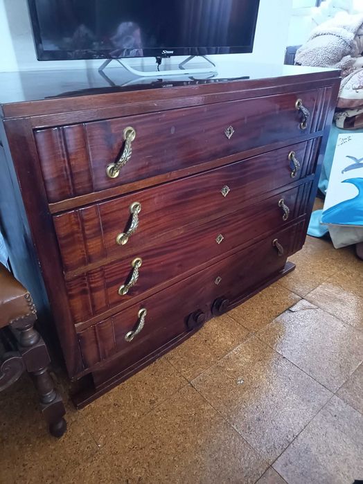 Cómoda madeira como NOVA