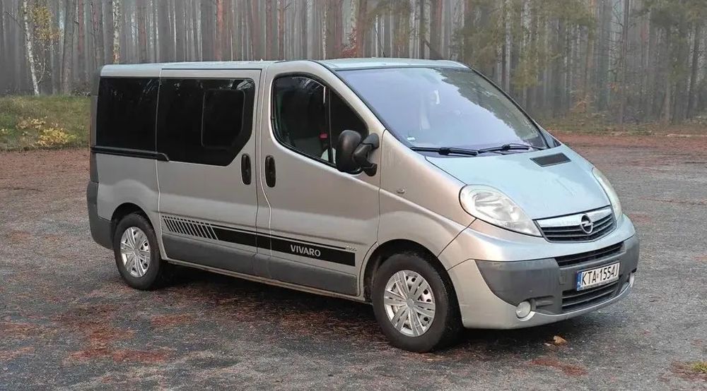 Opel Vivaro Opel Vivaro 9 osobowy 115KM 2007 rok