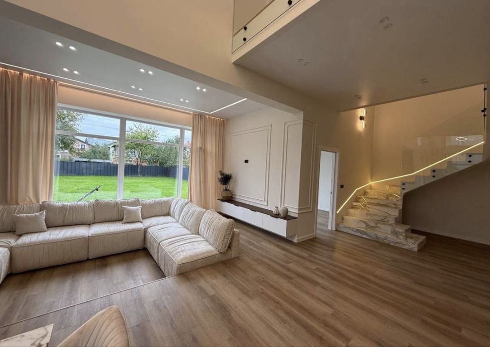 Дизайнерський будинок у Крихівцях — 5 хв до Івано-Франківська