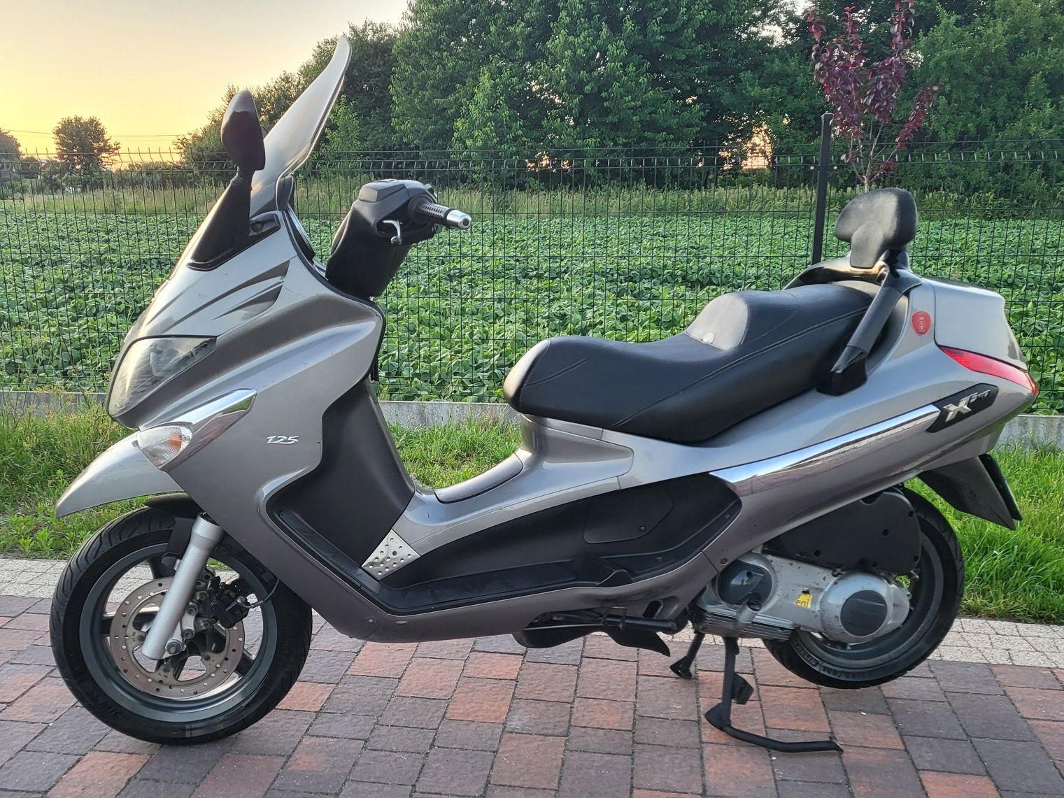 Skuter Piaggio Xevo 125