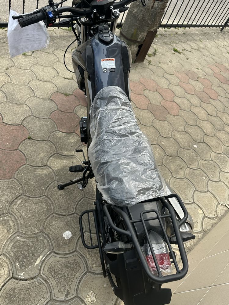 Spark SP 250 D-3  новий
