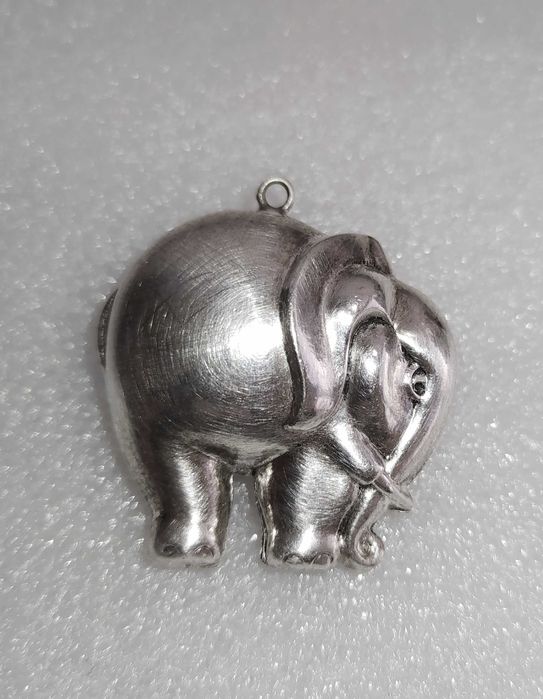Pendente  prata, elefante Indiano.
