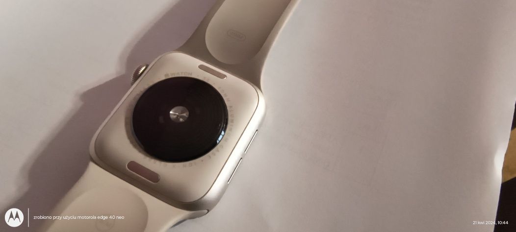 Apple watch SE Gen 2 2023