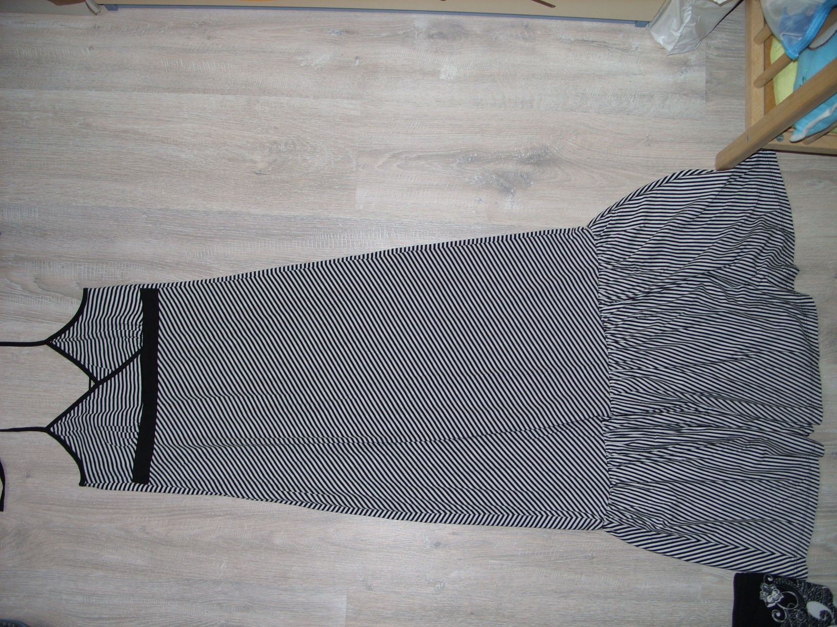 Ubrania xs/s spodnie dresy koszula w krate sukienka mini maxi eganckie