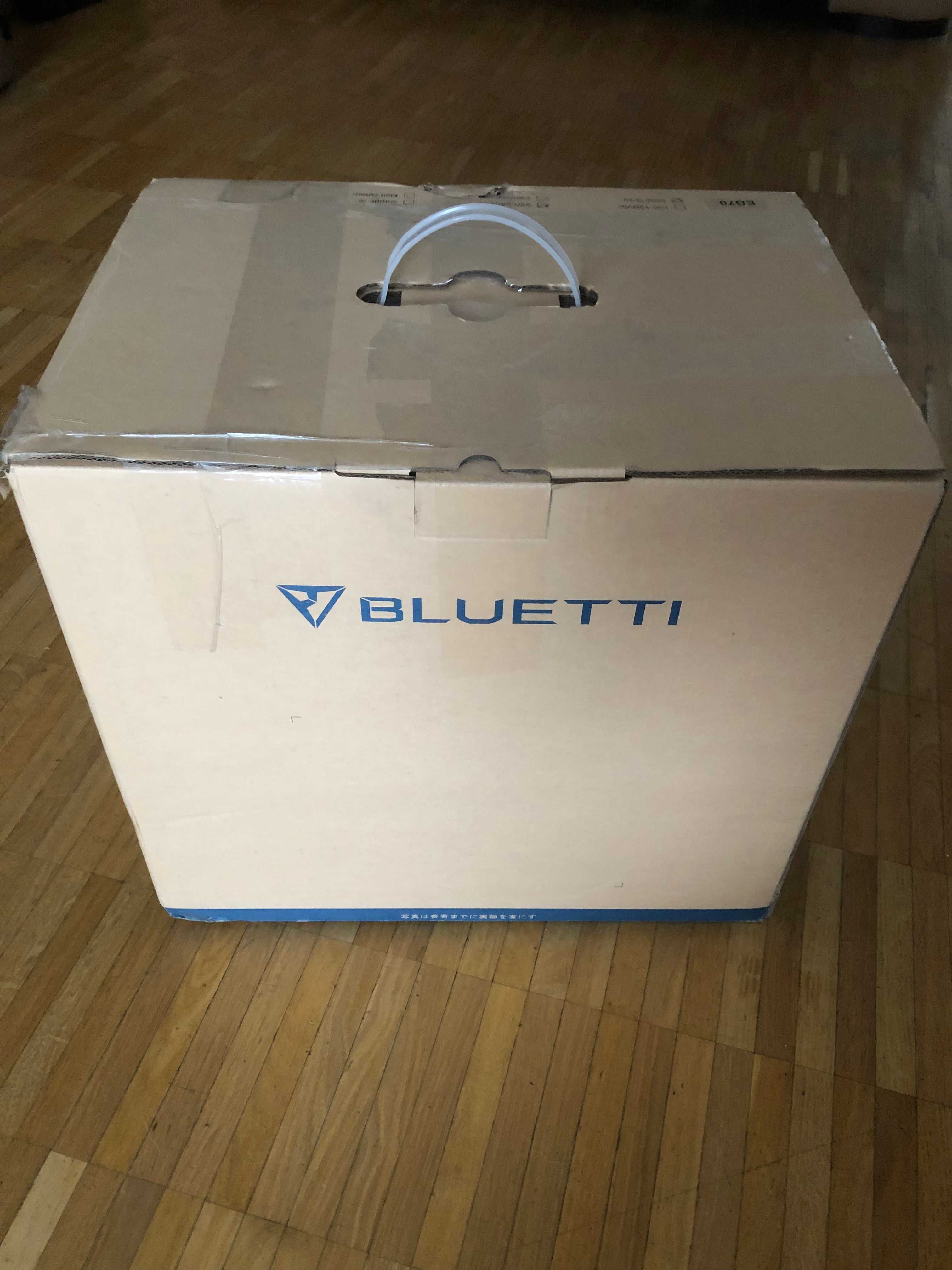 Зарядна станція Bluetti EB70, 1000 Вт, 716 Вт*год