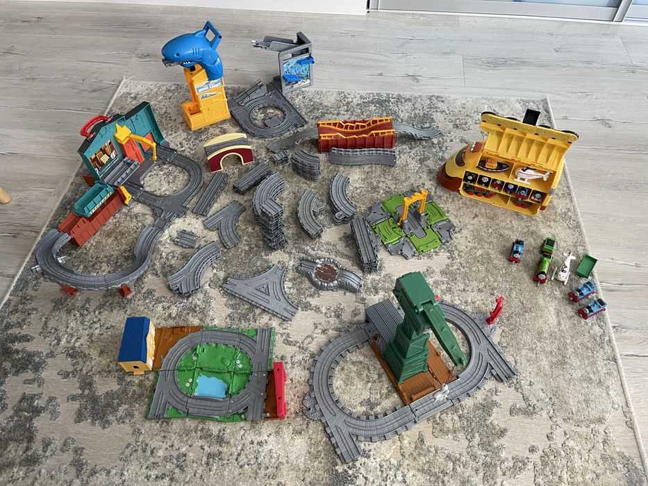 Томас, станція, дитяча залізниця, дорога паравозик Thomas and Friends