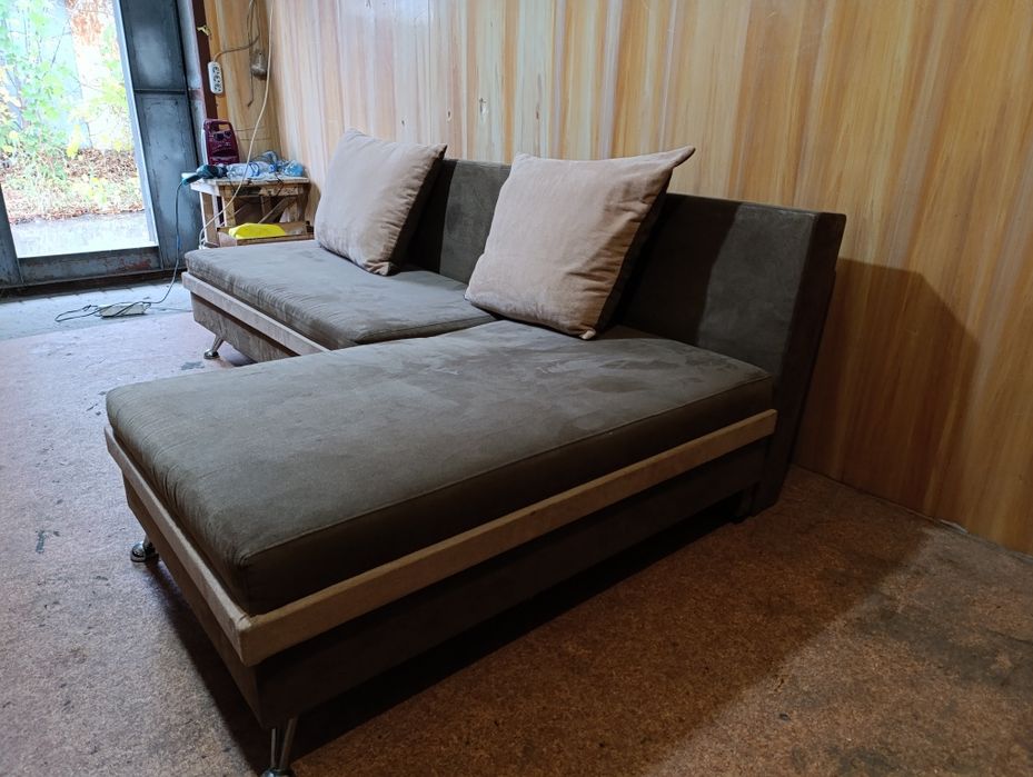 Продам угловой диван