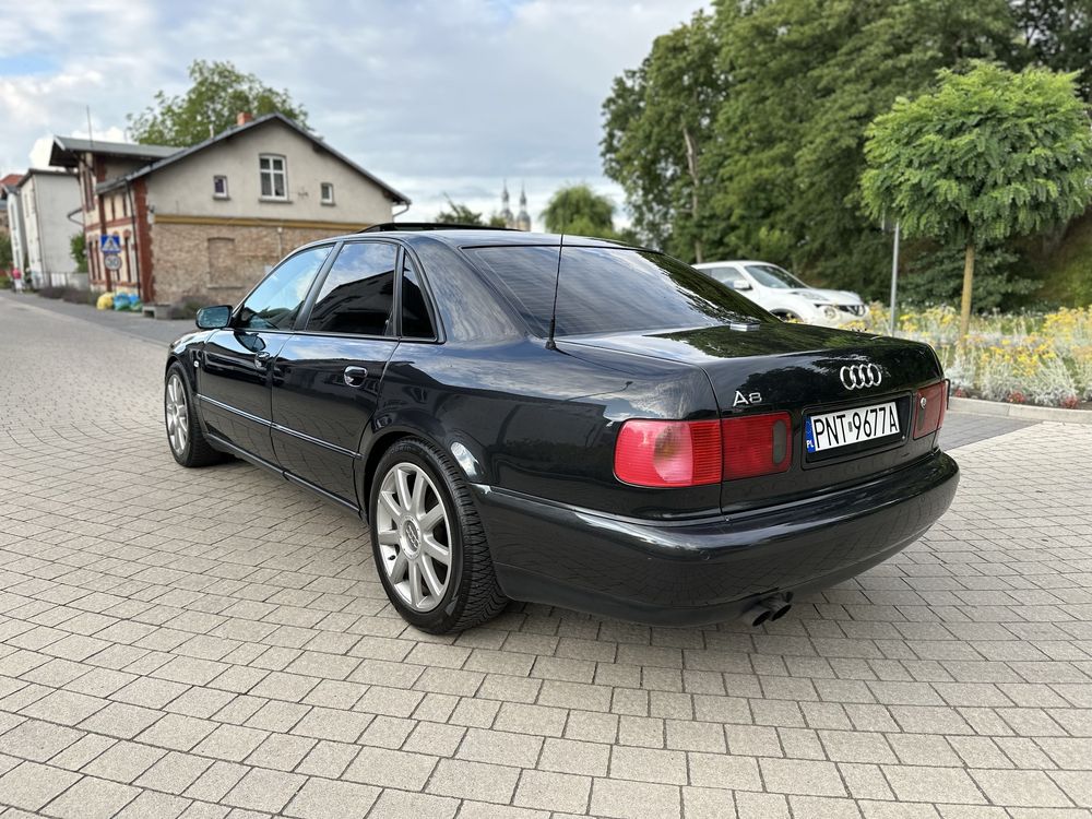 Audi A8 D2 V8 LPG alu LIFT czarne recaro Quattro