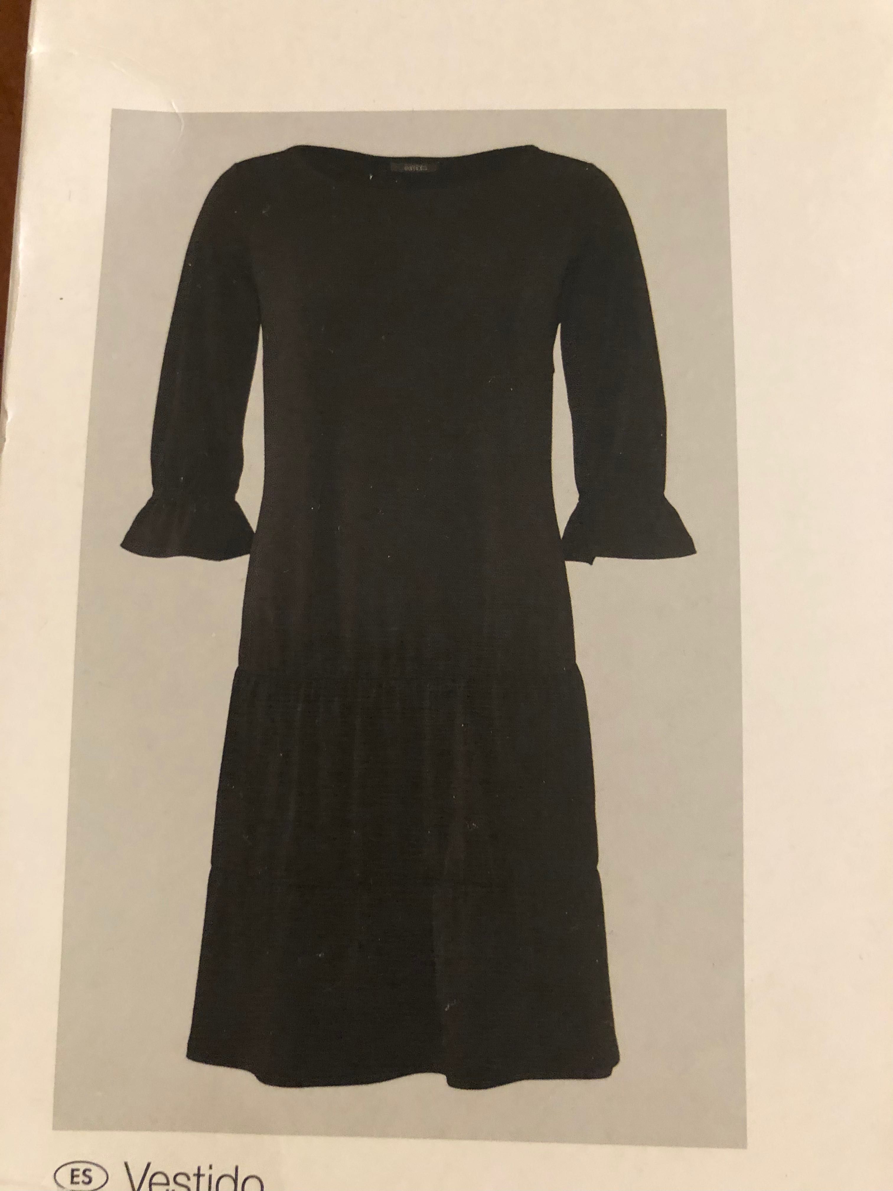 Vestido Novo tamanho M preto ( ainda embalado )