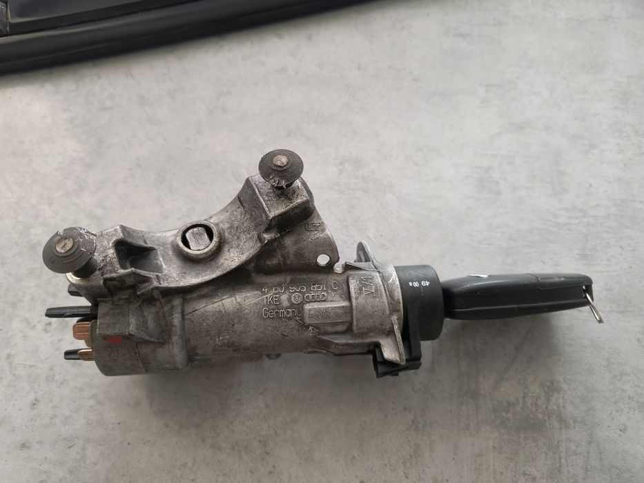 Замок зажигания W638 VITO SPRINTER 1996-2006