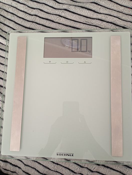 Електронна вага SOEHNLE Shape Sense Control 200