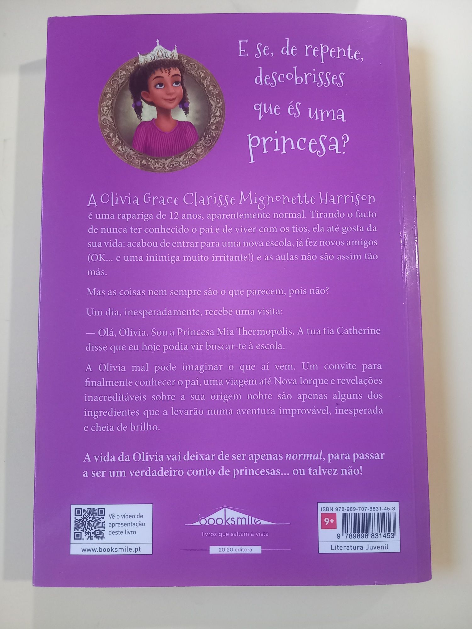 Livro de Meg Cabot - o diário de uma princesa improvável.