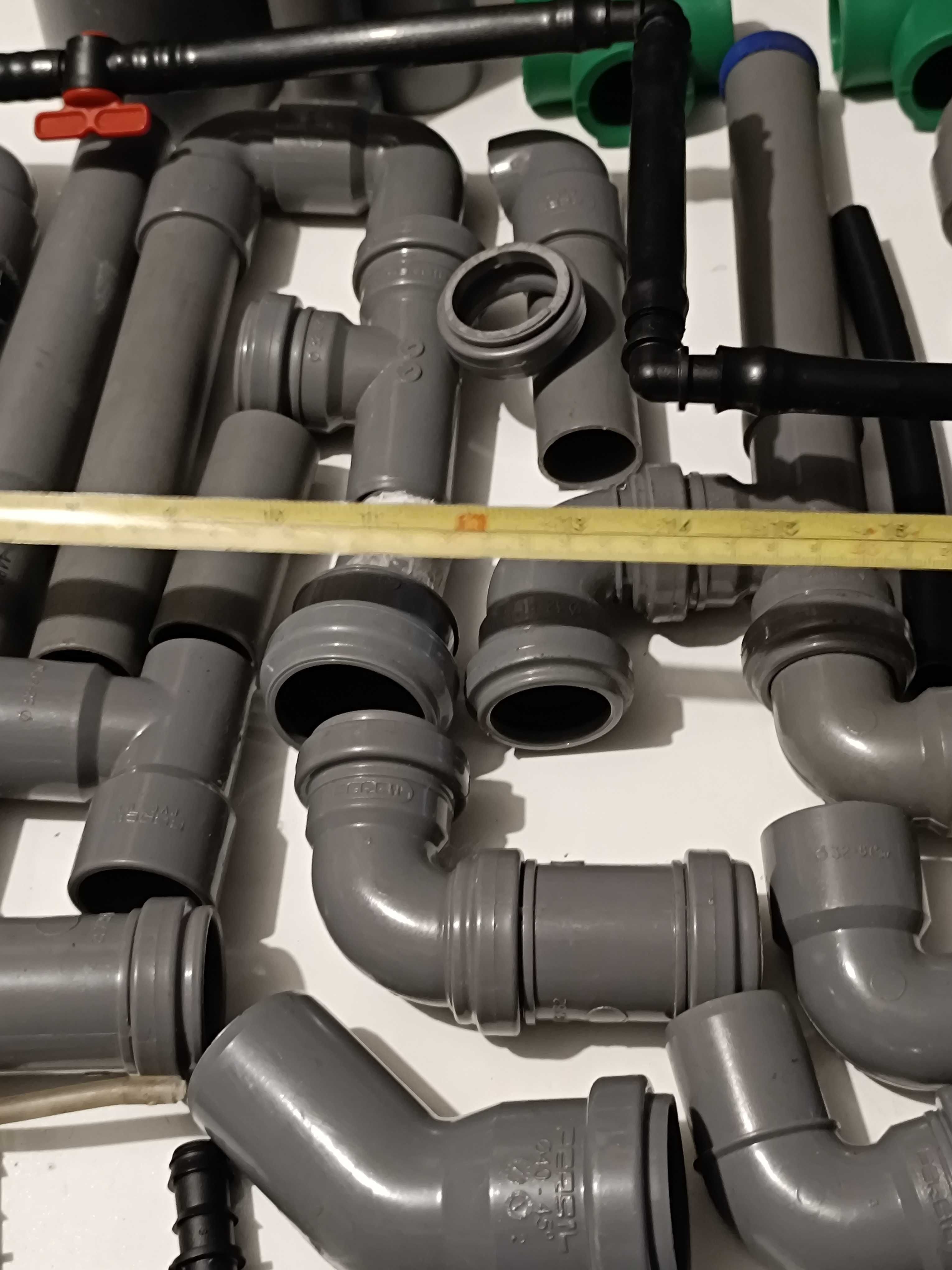 Conjunto de Tubos de PVC para canalização