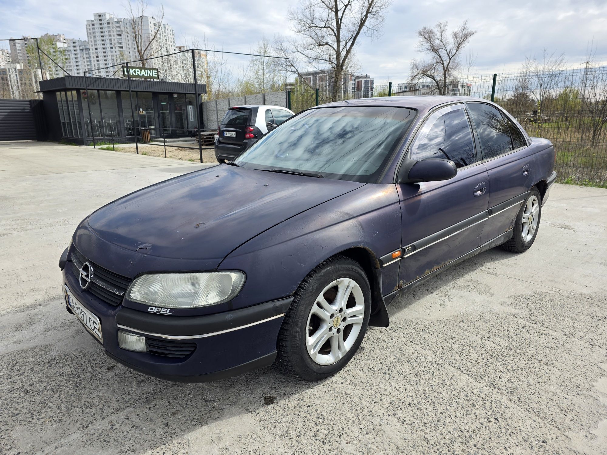 Opel Omega B 2.0 AT газ/бензин
