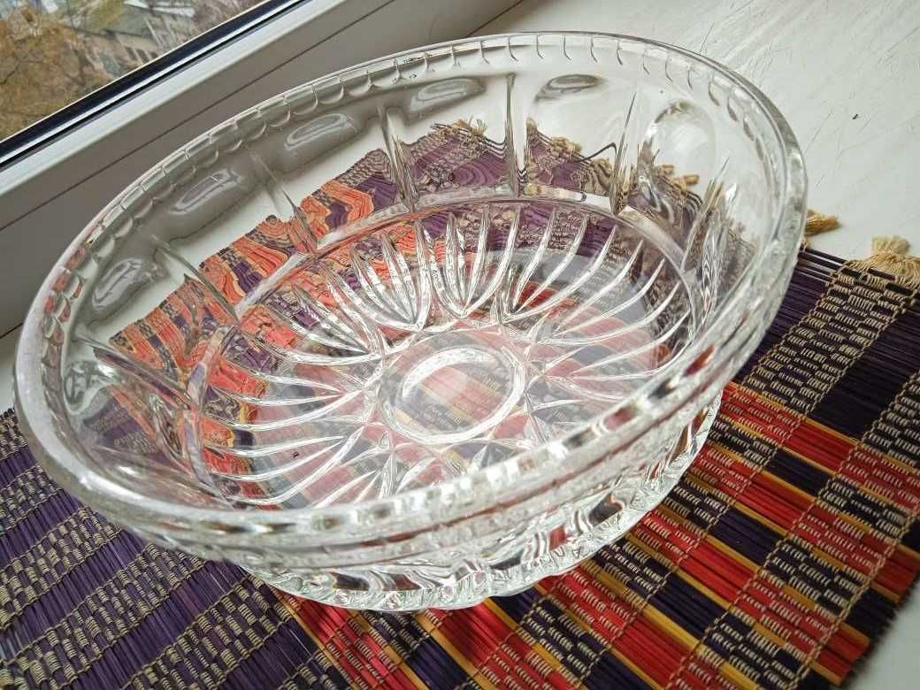 Вазы  хрусталь раритетный.