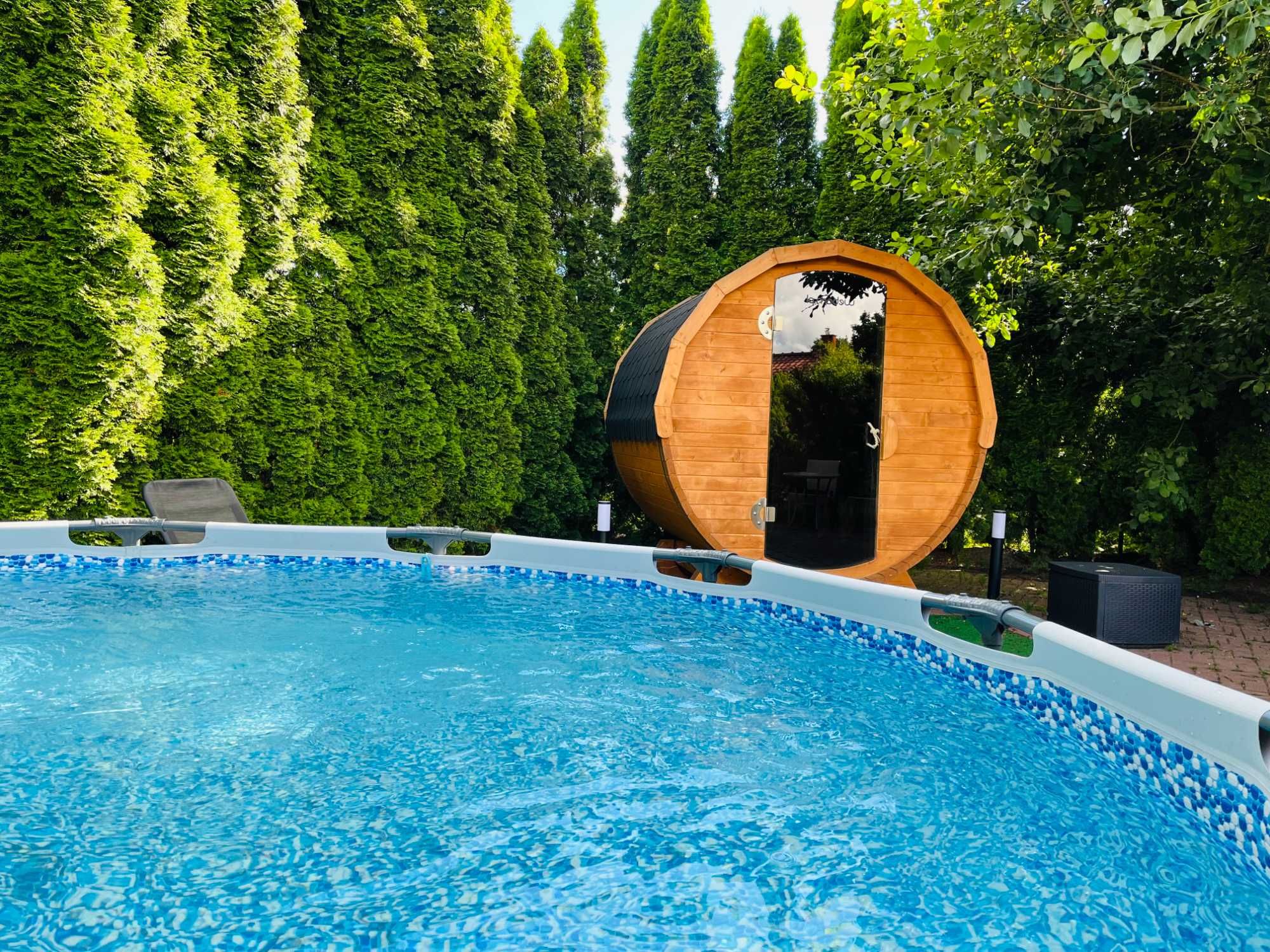 Cze Chill House - Dom na Kaszubach z sauną, jacuzzi i letnim basenem