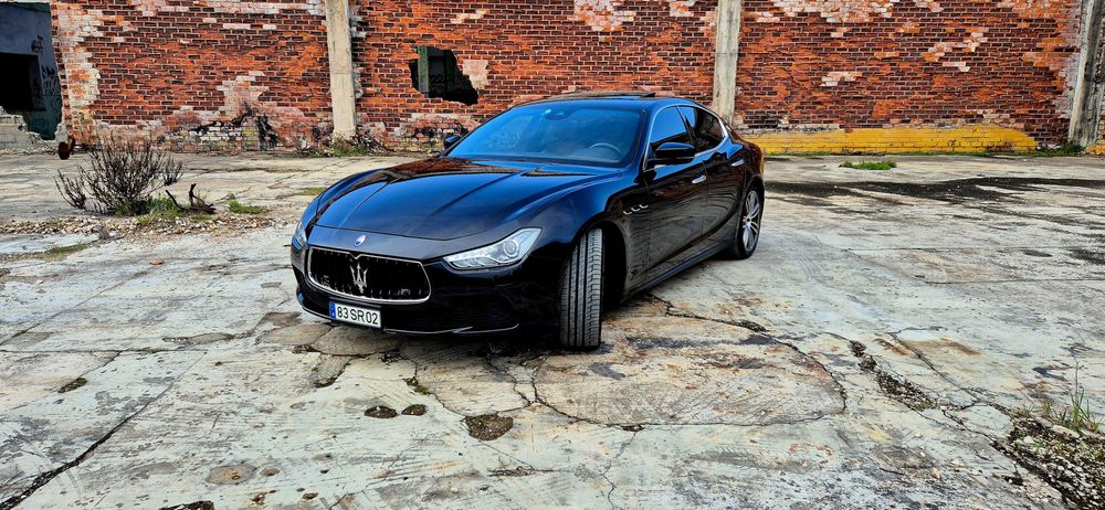 Maserati ghibli Nacional com livro de revisões
