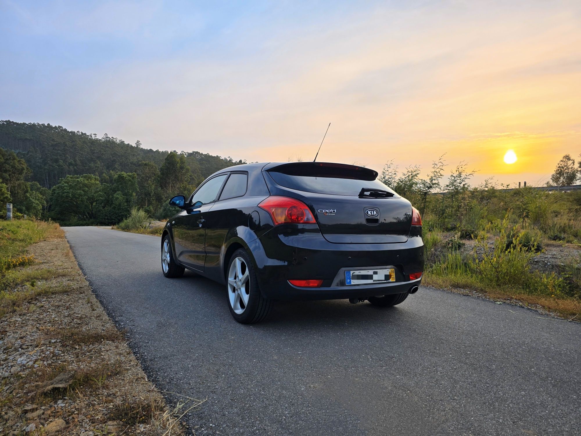 Kia Ceed Scoupe 1.6 CRDI Nacional