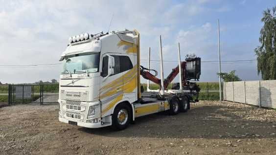 volvo fh540  do lasu drewna