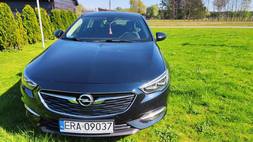 Opel insignia niski przebieg 65tys