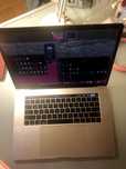 MacBook Pro 15 ((2018))