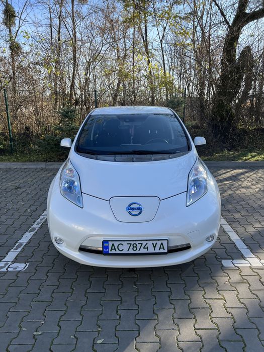 Nissan Leaf 24 / 2013