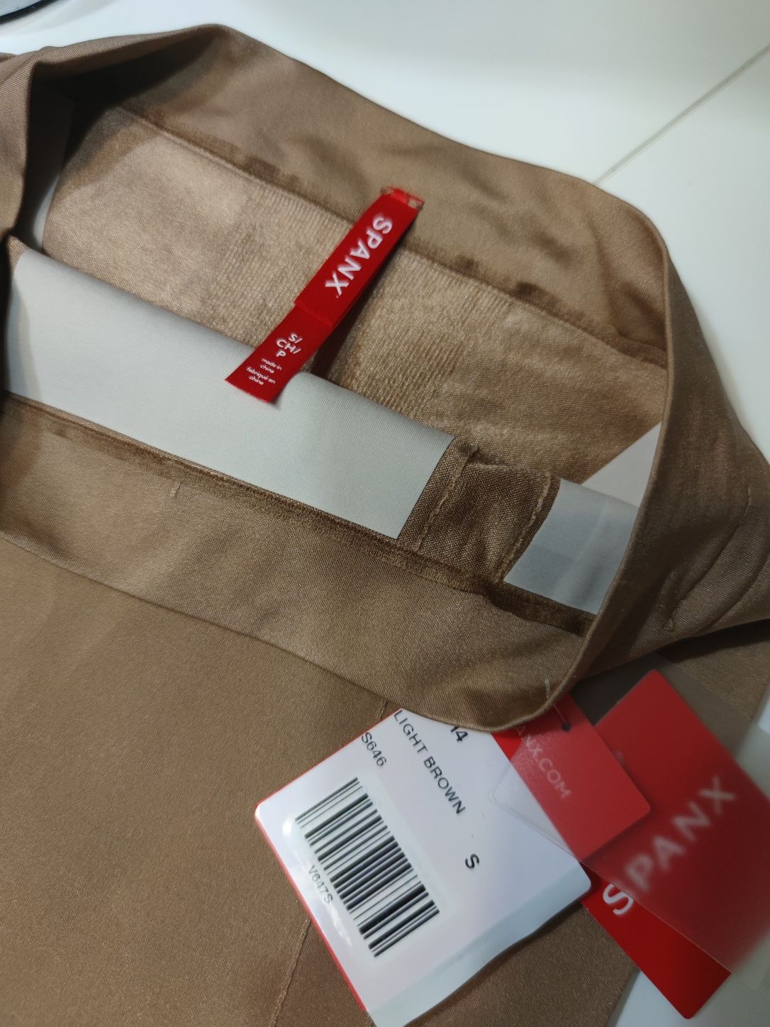 Body modelujące SPANX