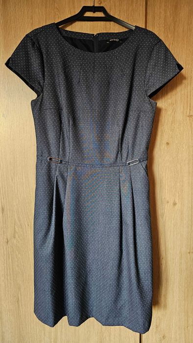 Sukienka rozkloszowana Orsay 40 Business Look