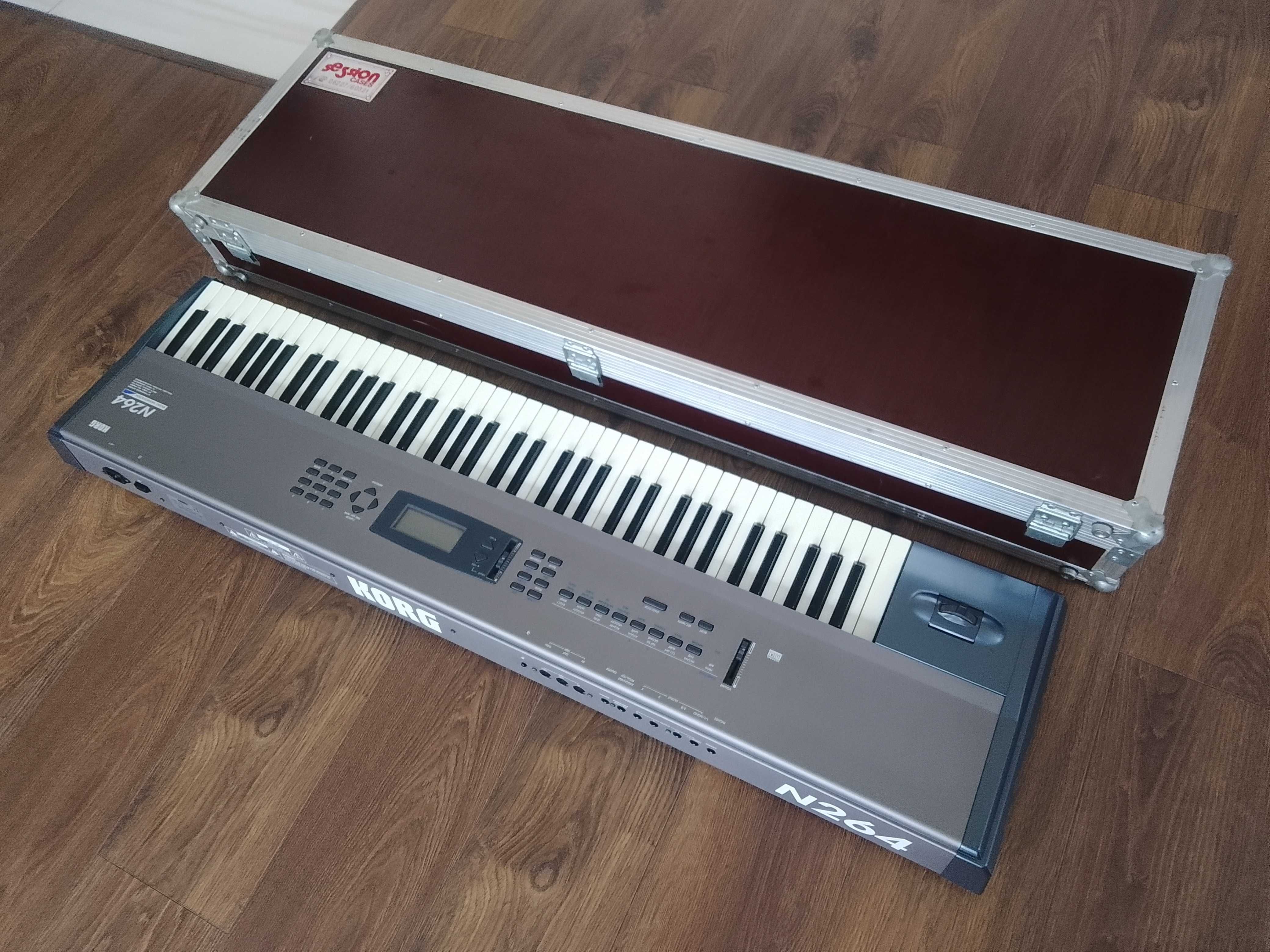 Korg N264 plus hardcase