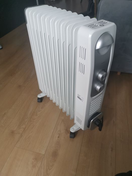 Grzejnik elektryczny olejowy