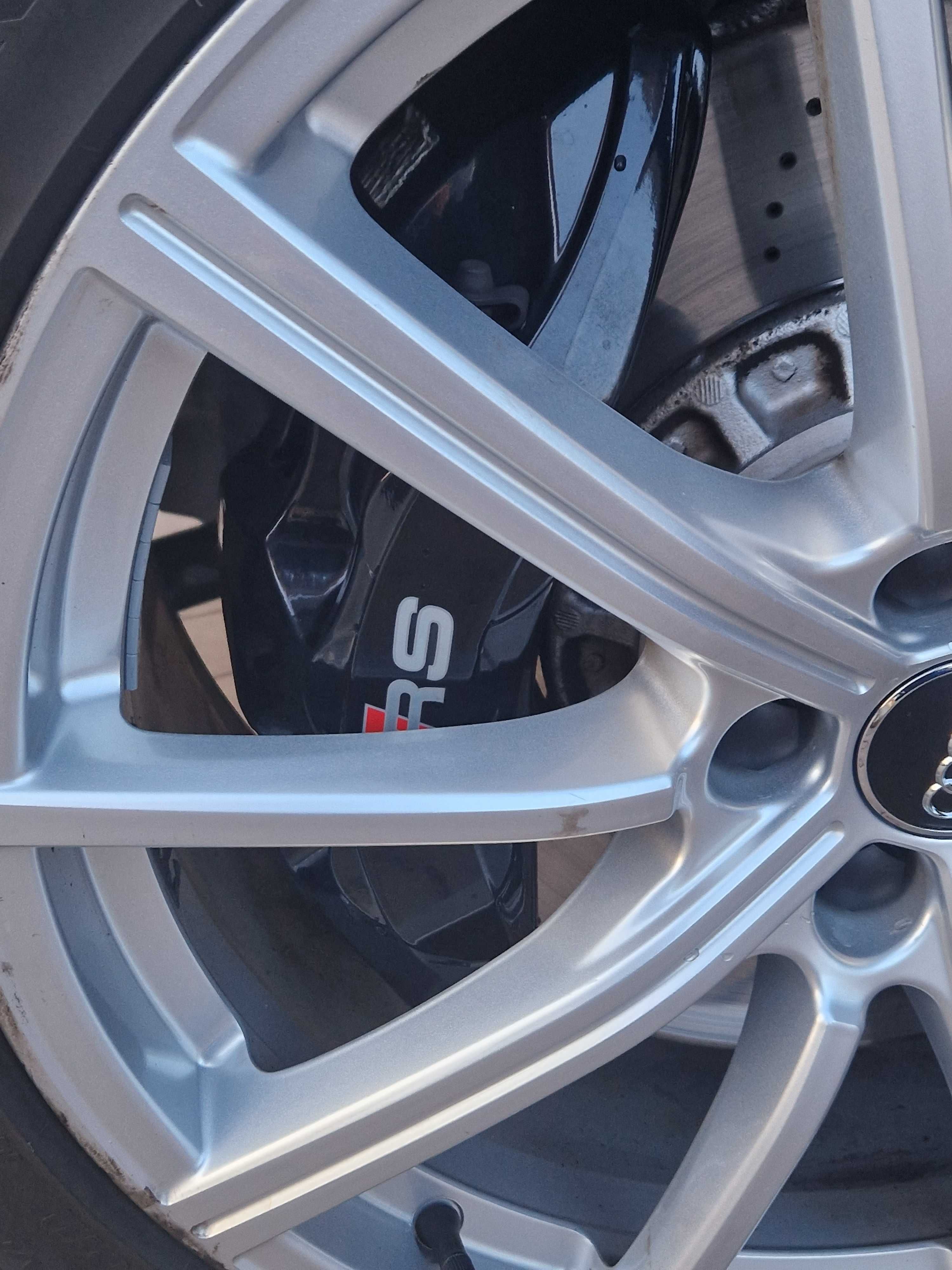 Sprzedam AUDI RSQ3