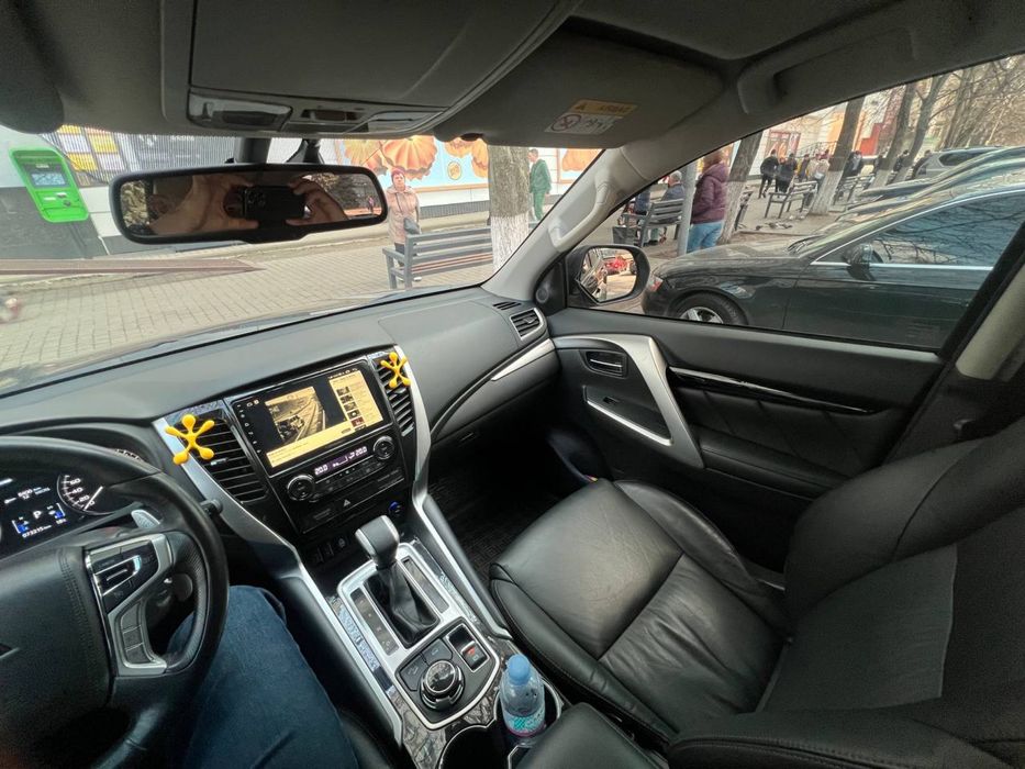 Mitsubishi Pajero Sport 2019