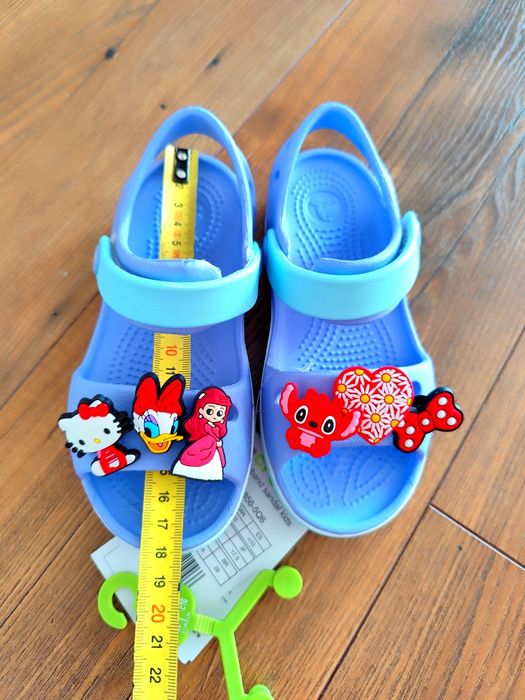 Crocs c10 27 28 nowe piankowe sandały z przypinkami Stitch myszka Minn