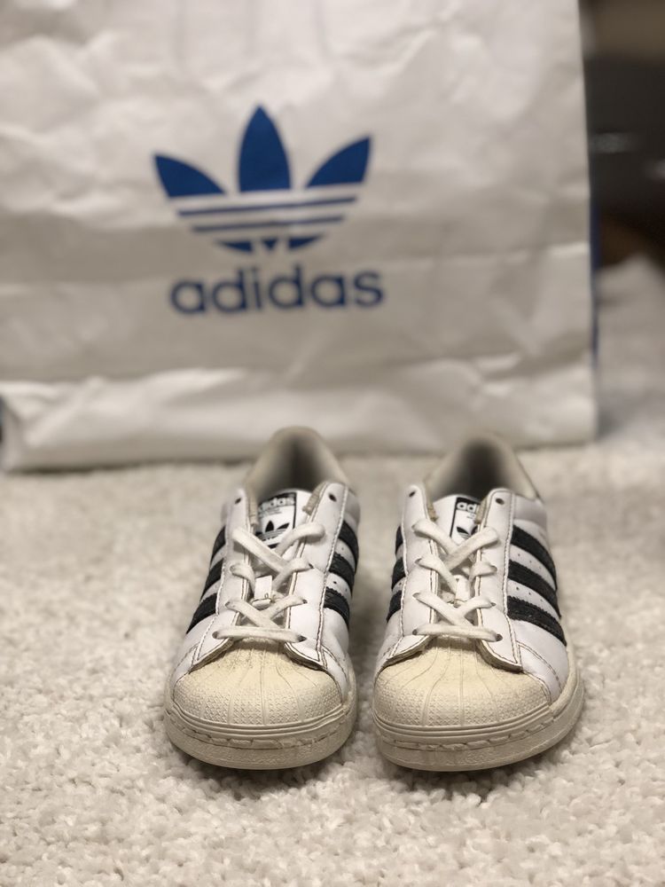 Кросівки дитячі шкірні superstar Adidas