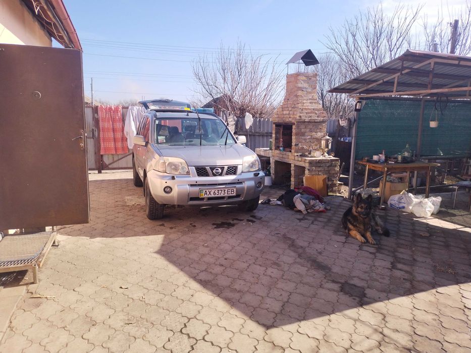 Продам автомобиль Ниссан хтрейл т30