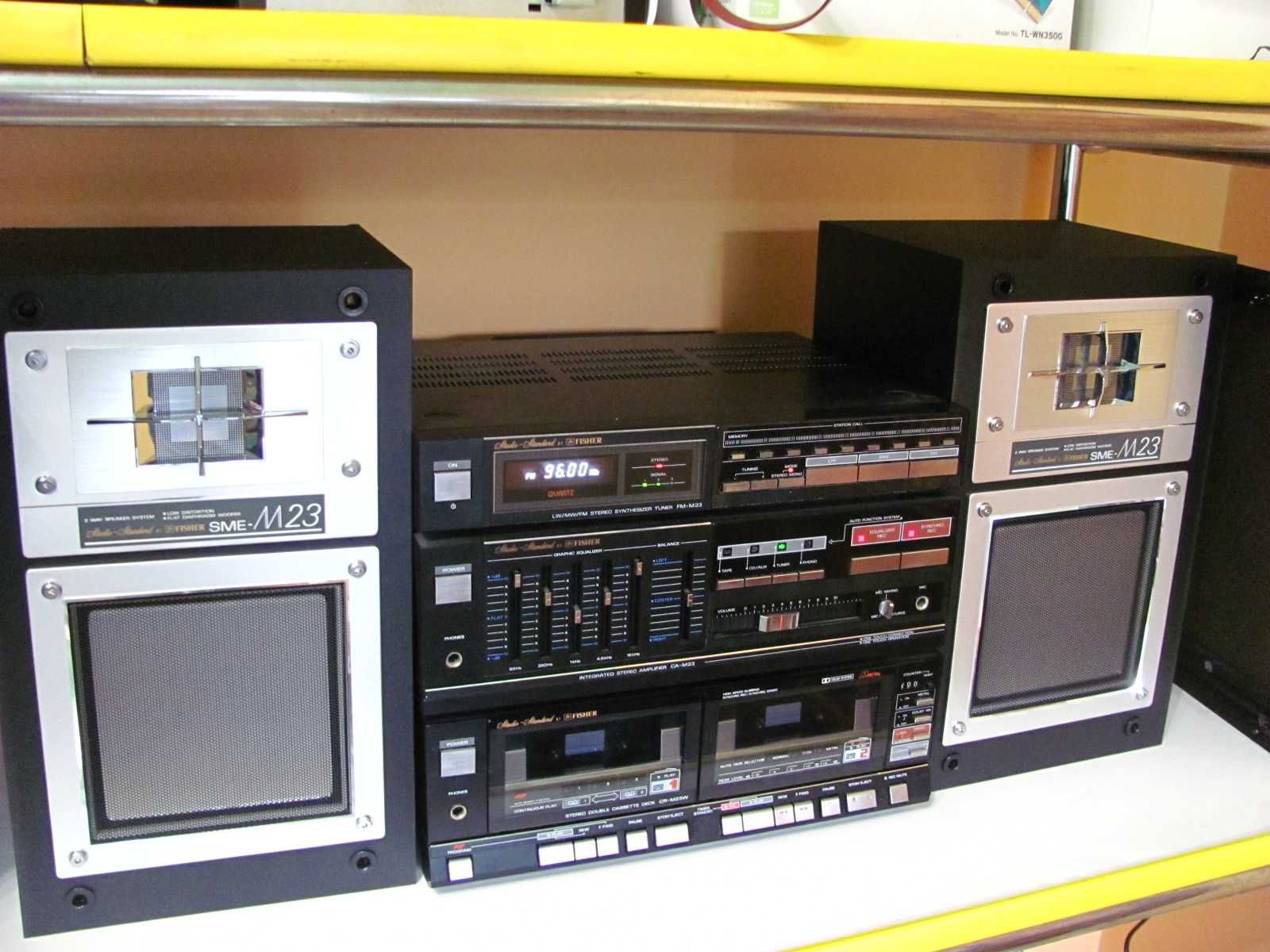Wieża FISHER wzmacniacz tuner magnetofon deck + dwie kolumny