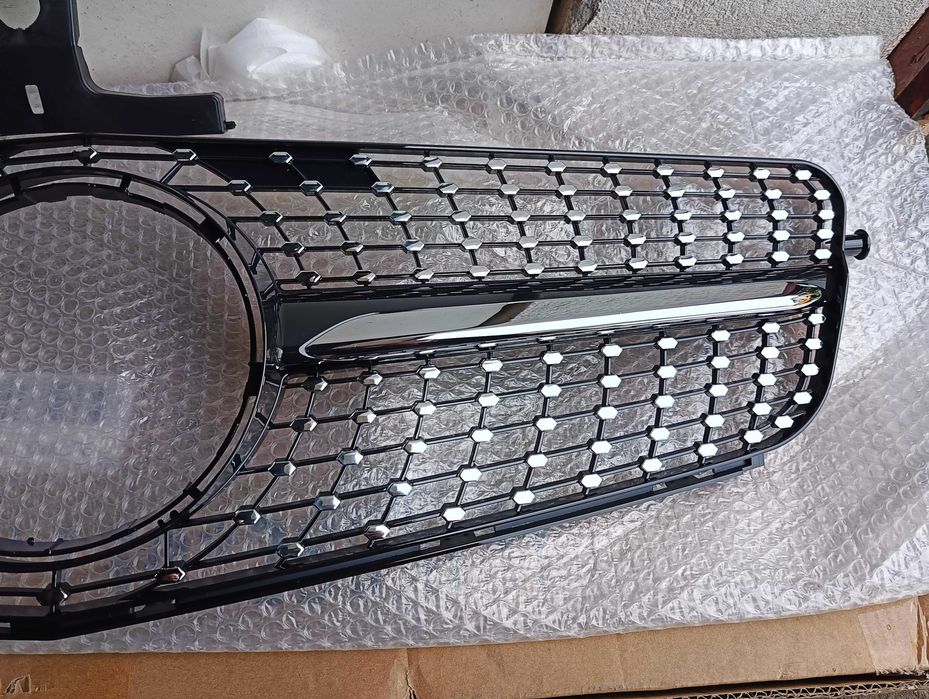 Grill Atrapa Przód Osłona chłodnicy Mercedes W204 Diamond Chrom Tuning