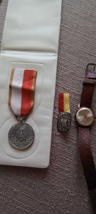 Medal na 40-lecie PRL + medal budowniczy Wrocławia