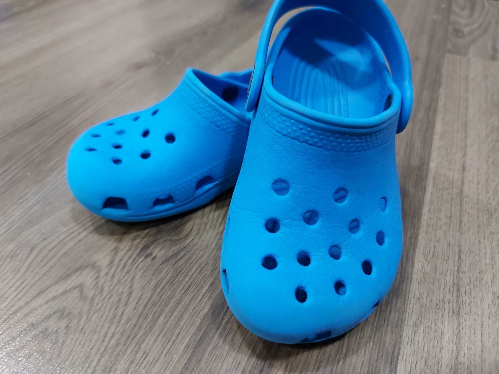 Продам сабо Crocs c6/7 в ідеальному стані!