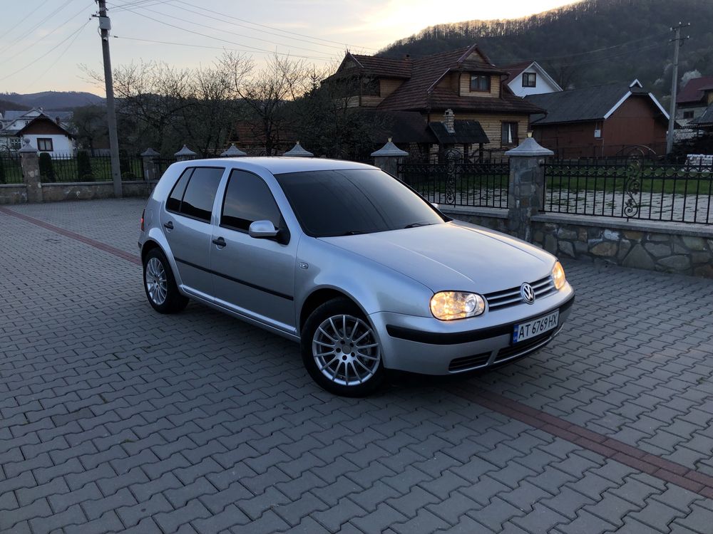 Volkswagen Golf 4