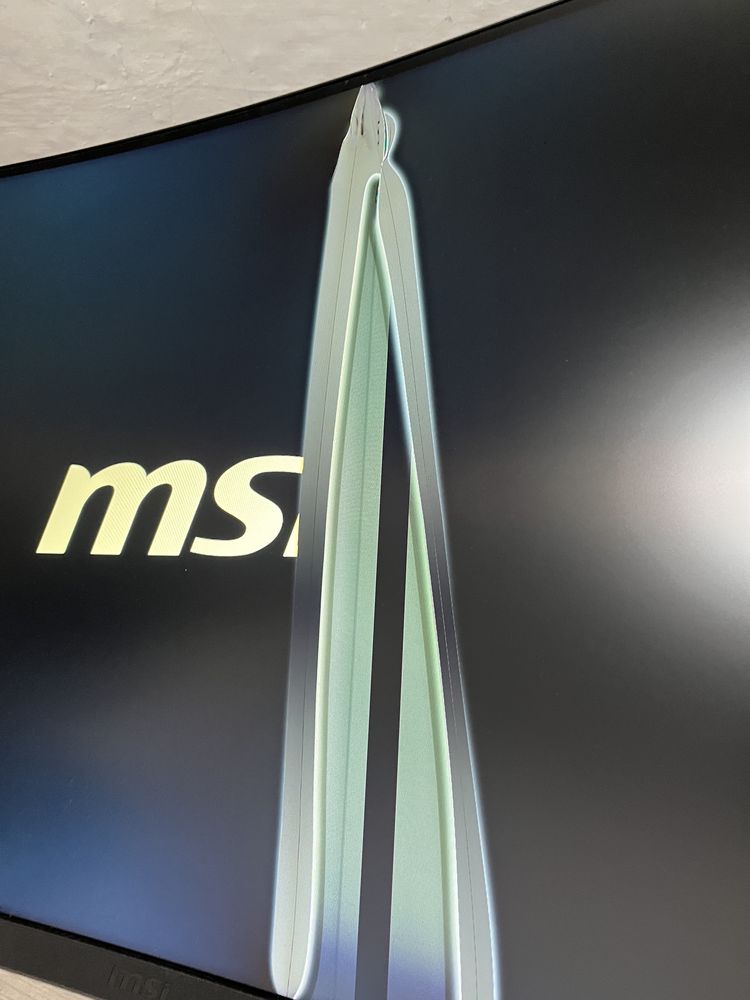 Монітор MSI Optix G32C4