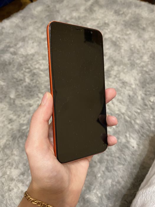 Meizu m6t червоний