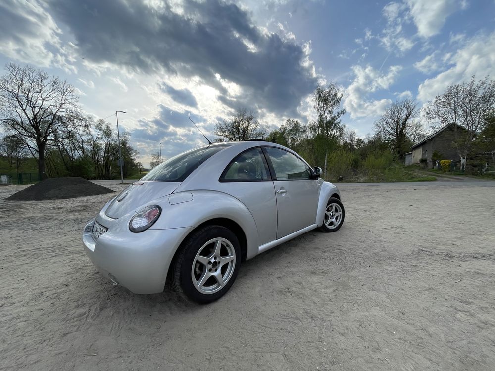 Vw NEW BEATLE 1.9tdi manual (niski przebieg!!)