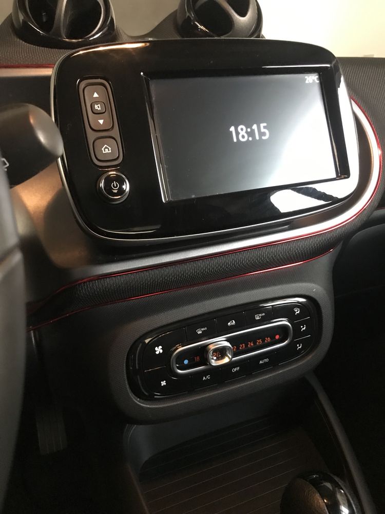 Smart fortwo coupé EQ Passion com Gps
