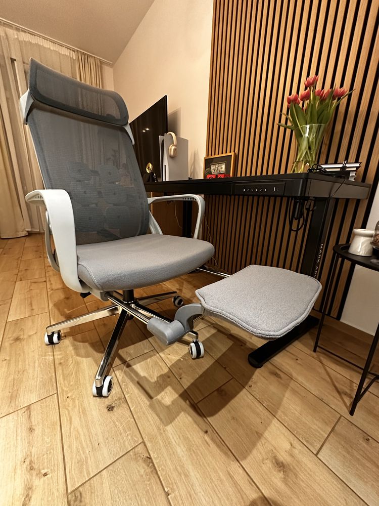 Fotel ergonomiczny Mark Adler Manager 3.6 Grey