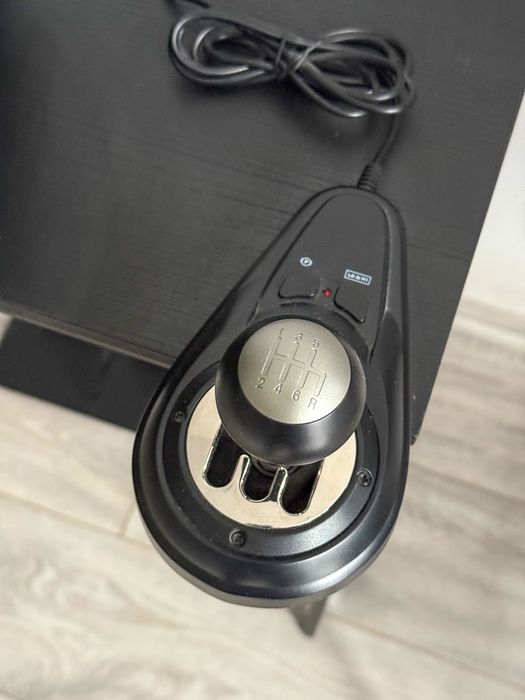 Кермо з педалями, коробкою передач Tracer SimRacer