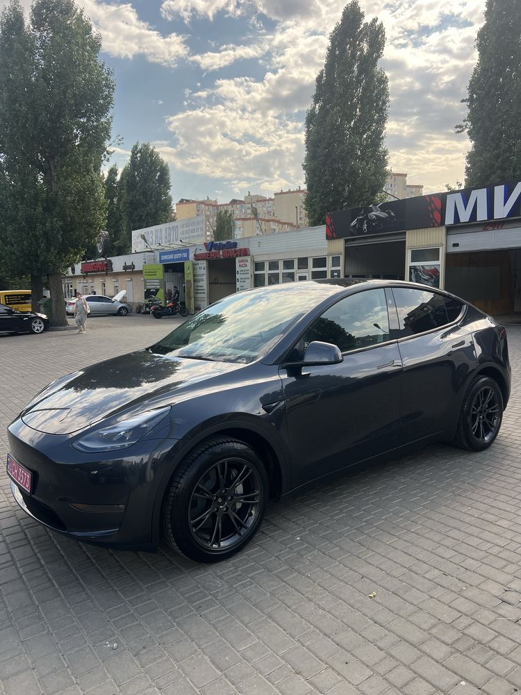 Продам Теслу 2024 года , Tesla Y