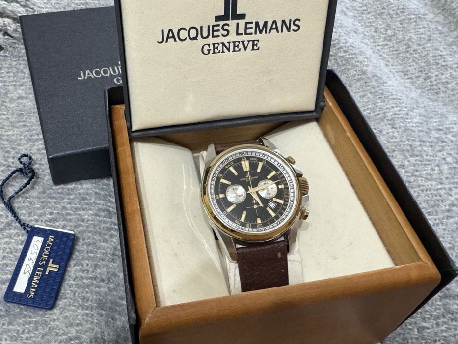 Jacques Lemans. Кварц. Повний комплект