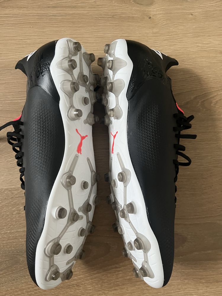Korki Puma King