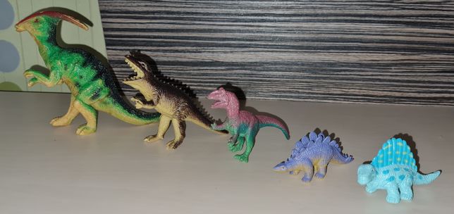 Динозавры резиновые фигурки